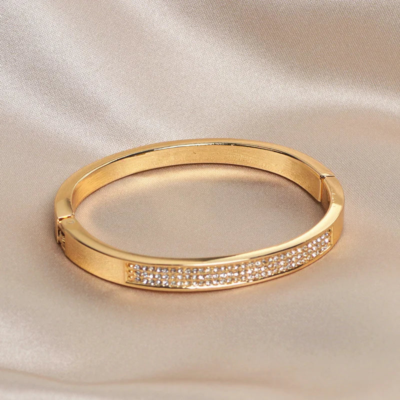 New Elegant Classic Crystal Cuff Bangles Bracelets For Women Gold Color Simple Femal Opening Bangles Wedding Jewelry Accessories