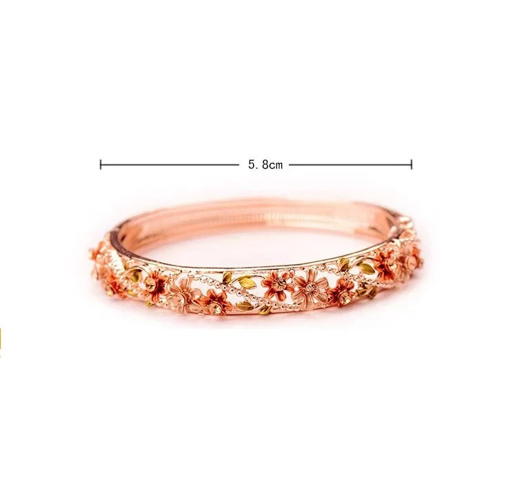 Palace Vintage Bracelet Women's Hand-Painted Delicate Painted Opening Hollow Flower Bracelet Accessories