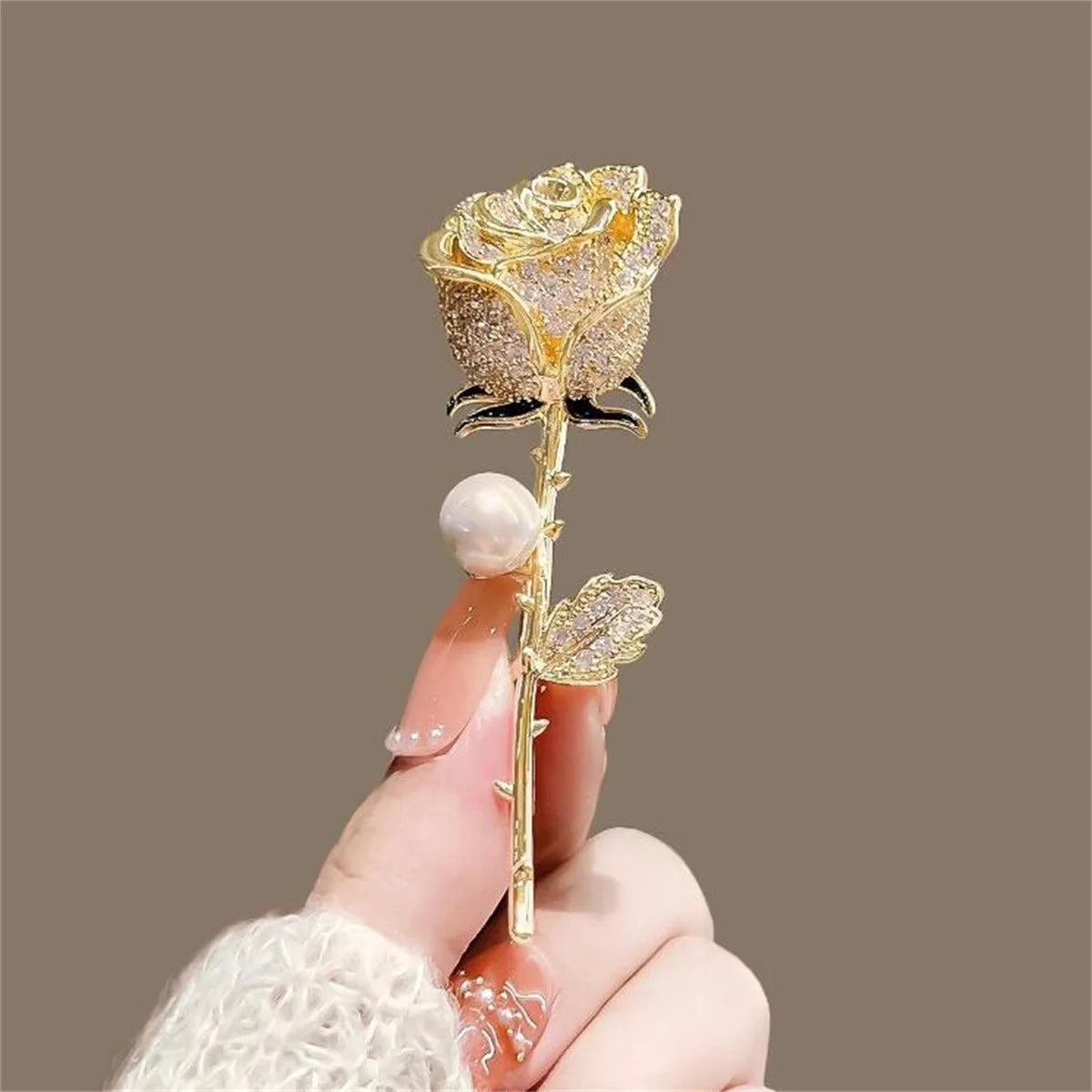 Exquisite Rose Brooch For Men And Women, Romantic And Fashionable Jewelry Shirt, Suit Backpack Accessories, Birthday Party Gifts