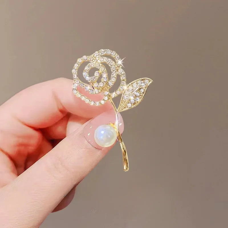 Golden Tulip Flower Imitation Pearl Brooch Shiny CZ Full Of Rhinestone Women's Brooches Metal Pins Party Badge Jewelry Gifts