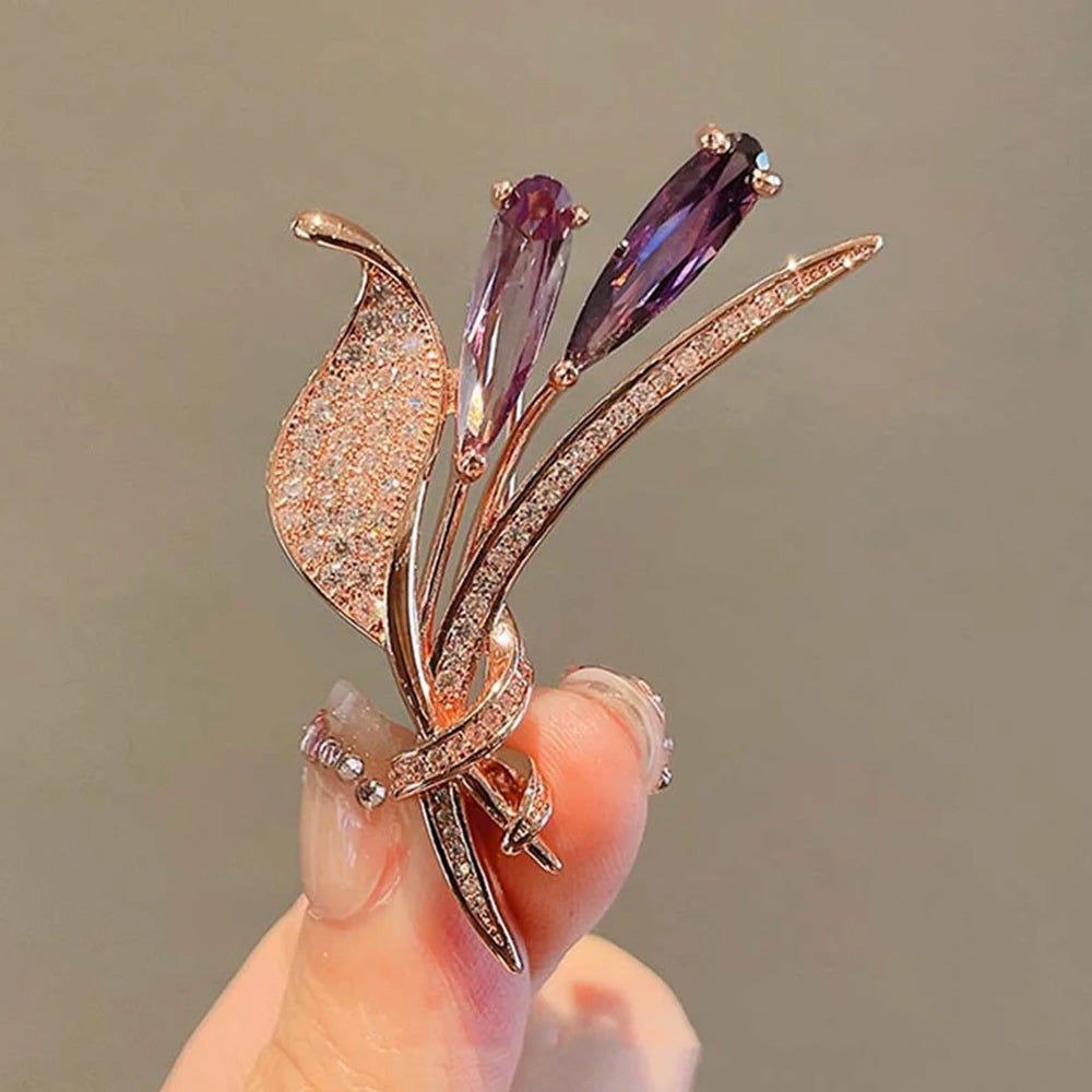 Luxury Lily Flower Brooches Women's Exquisite Crystal Bouquet Plant Corsage Pin Suit Jewelry Accessories