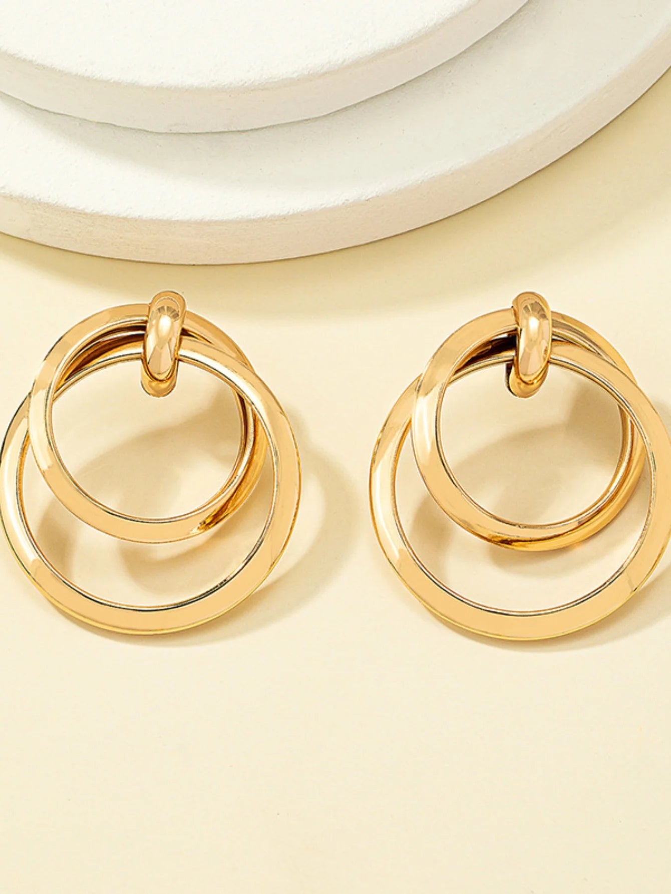 2 Pieces Of Women's Trendy Geometric Circle Earrings, Outdoor Travel, Carnival, Party, Holiday Dressing Gifts-7592