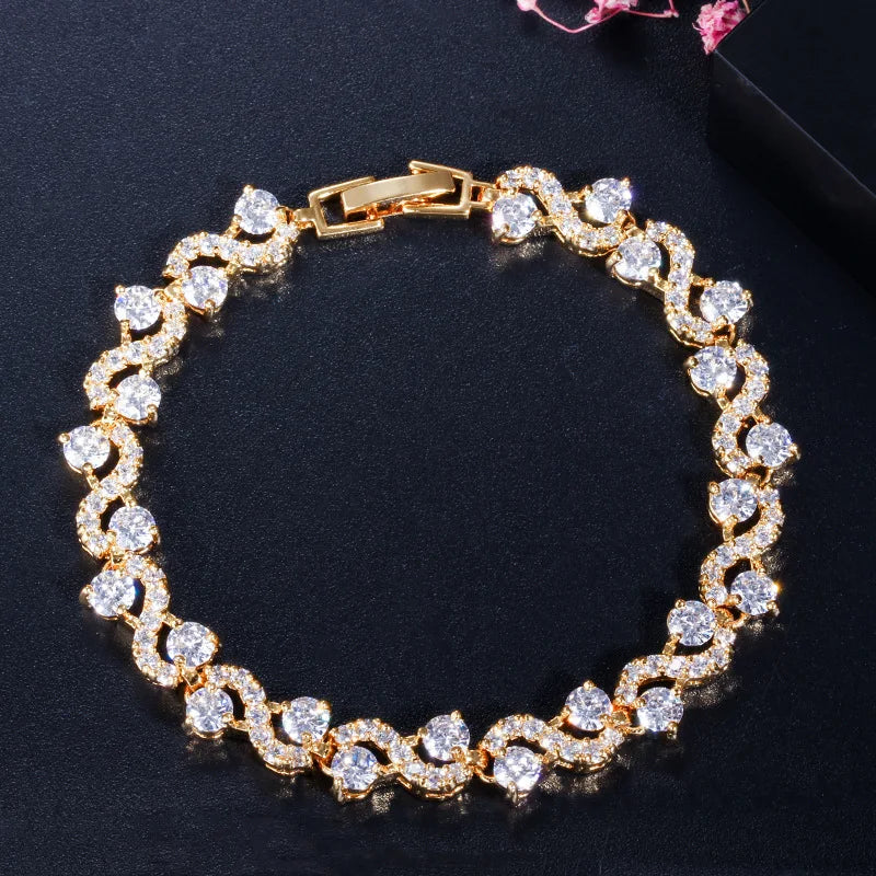 Exquisite Shining Rhinestone Zirconia Geometric Tennis Bracelet Women Fashion Trend Dinner Party Jewelry Girls Gift