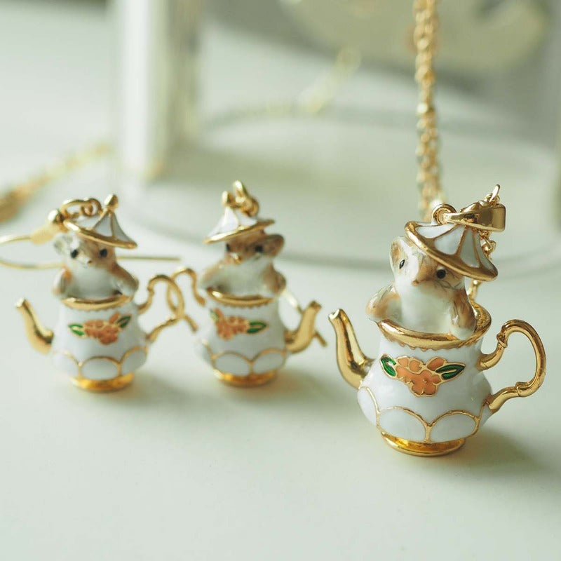 Creative Cute Cartoon Teacup Chipmunk Pendant Earrings for Women Charm Gold Color Enamel Mouse Dangle Earring Jewelry Gift