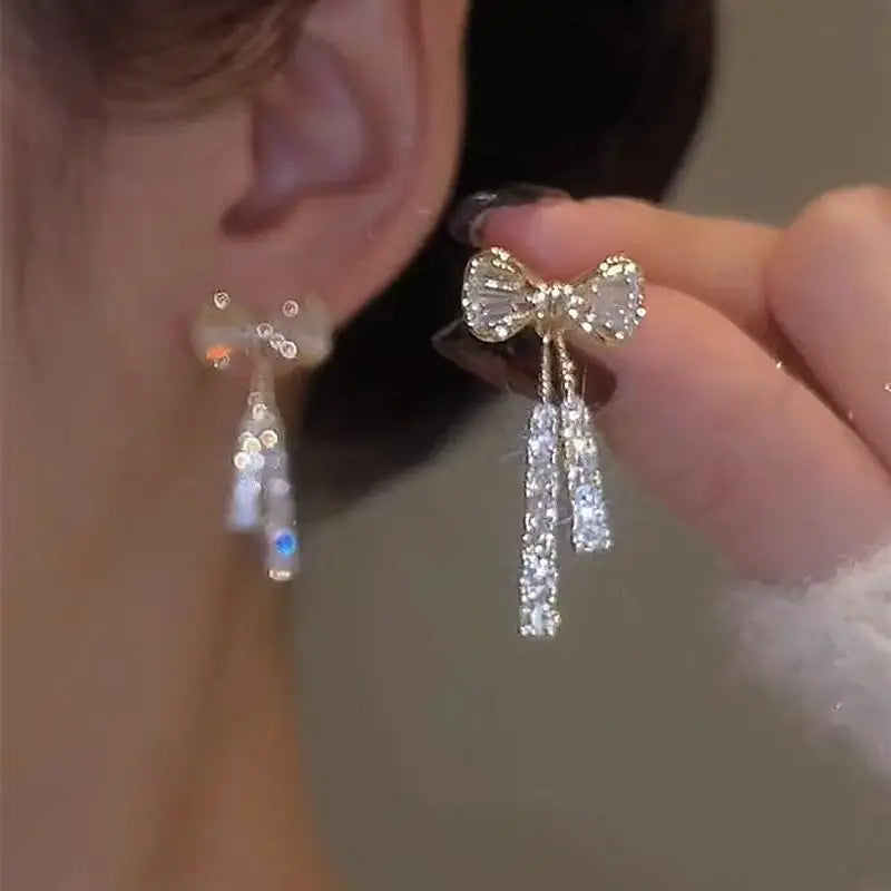 Fashion Trend Unique Design Elegant Exquisite Light Luxury Rhombus Zircon Earrings Female Jewelry Party Premium Gift Wholesale