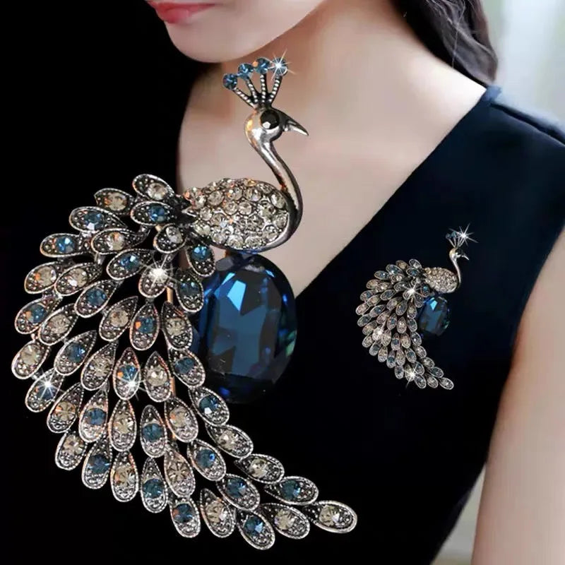 Rhinestone Peacock Bird Brooches Pins Jewelry Banquet Christmas Elegant Coat Pin Jewelry Accessories and Gifts