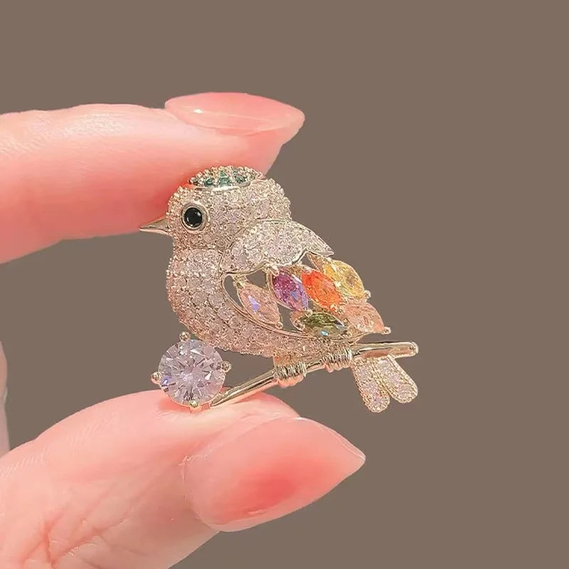 Rhinestone Peacock Bird Brooches Pins Jewelry Banquet Christmas Elegant Coat Pin Jewelry Accessories and Gifts